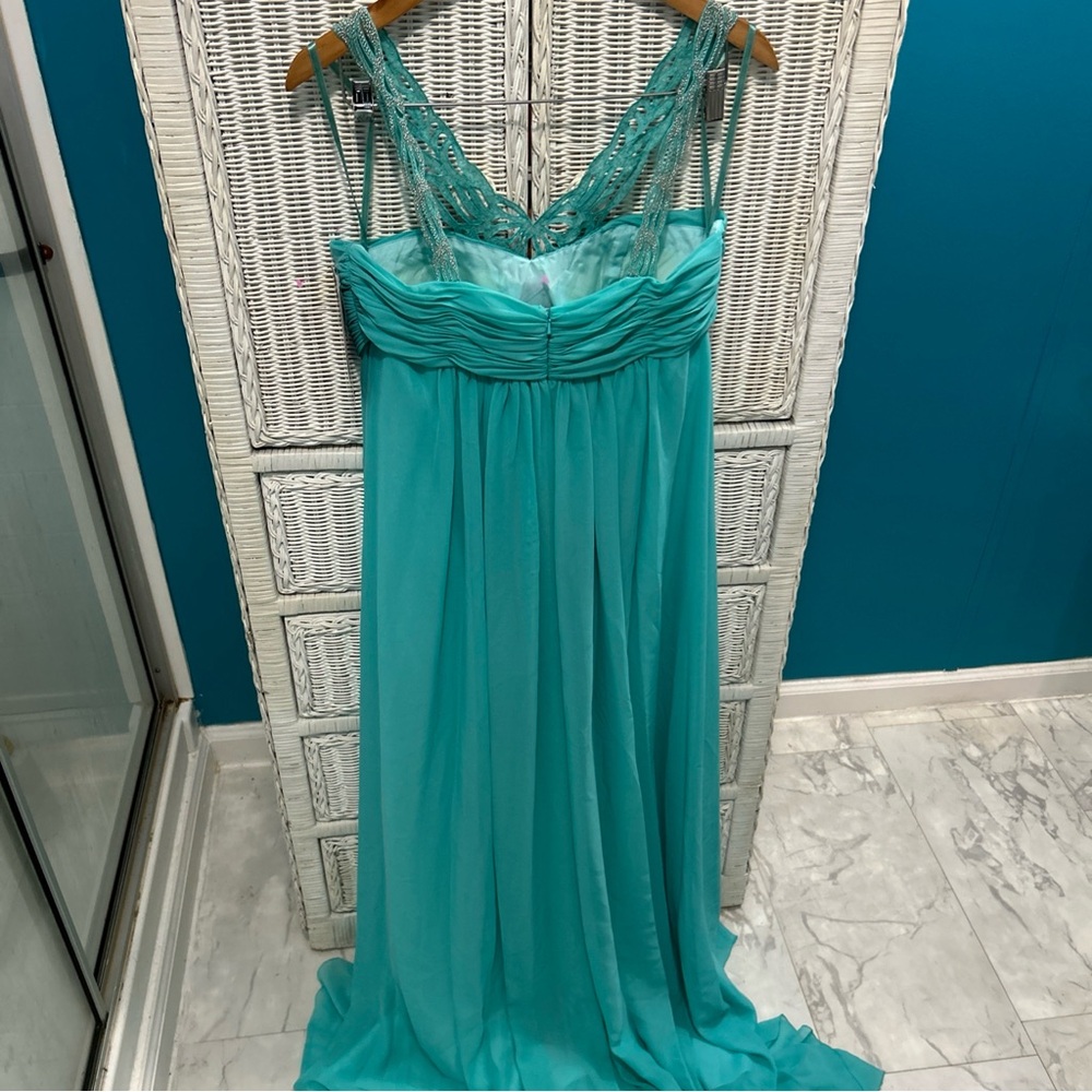 Amelia Couture Long Dress‎ | Green | Size 12 | NWT | D2 - Picture 7 of 14